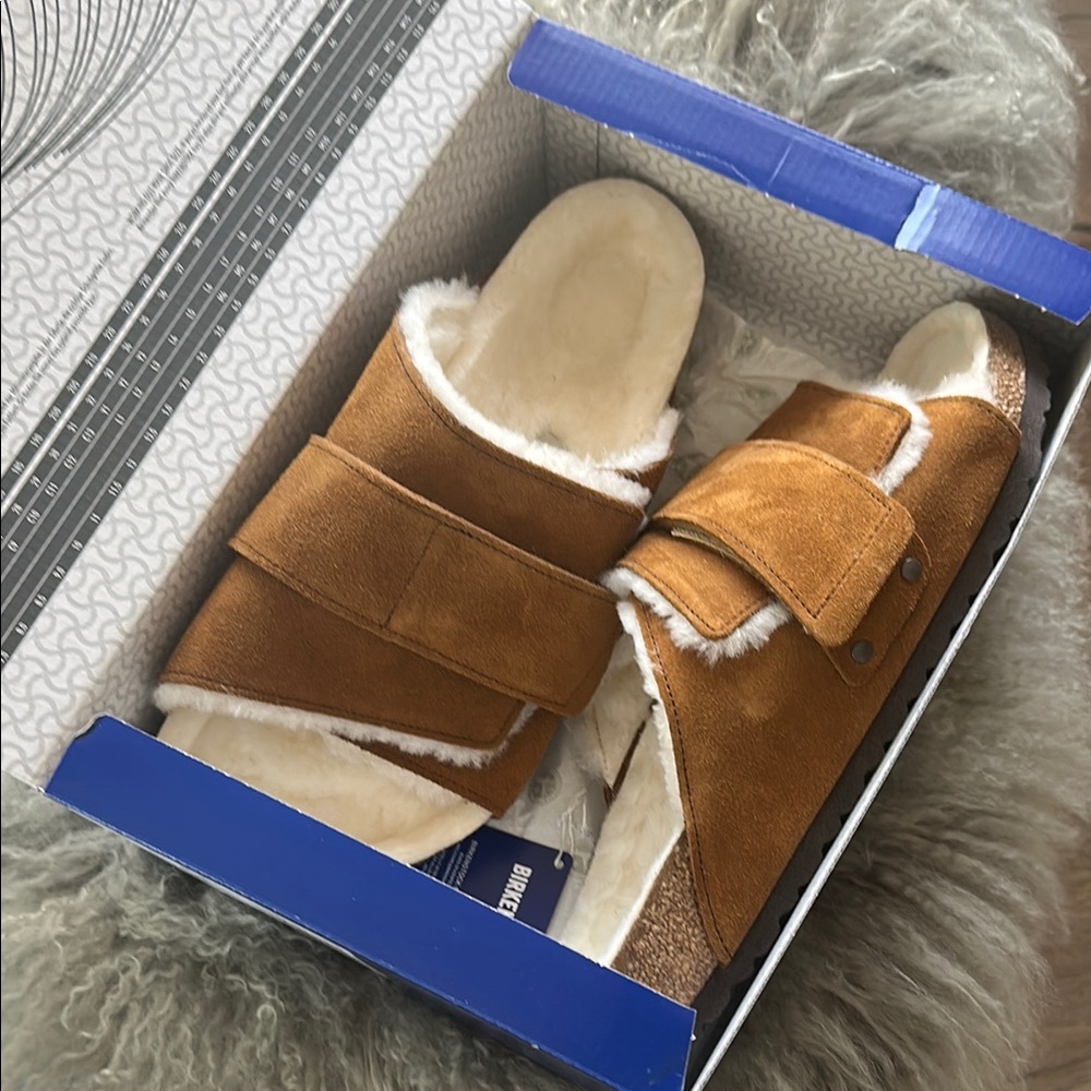Birkenstock Kyoto Brown Suede Shearling-Lined Slides